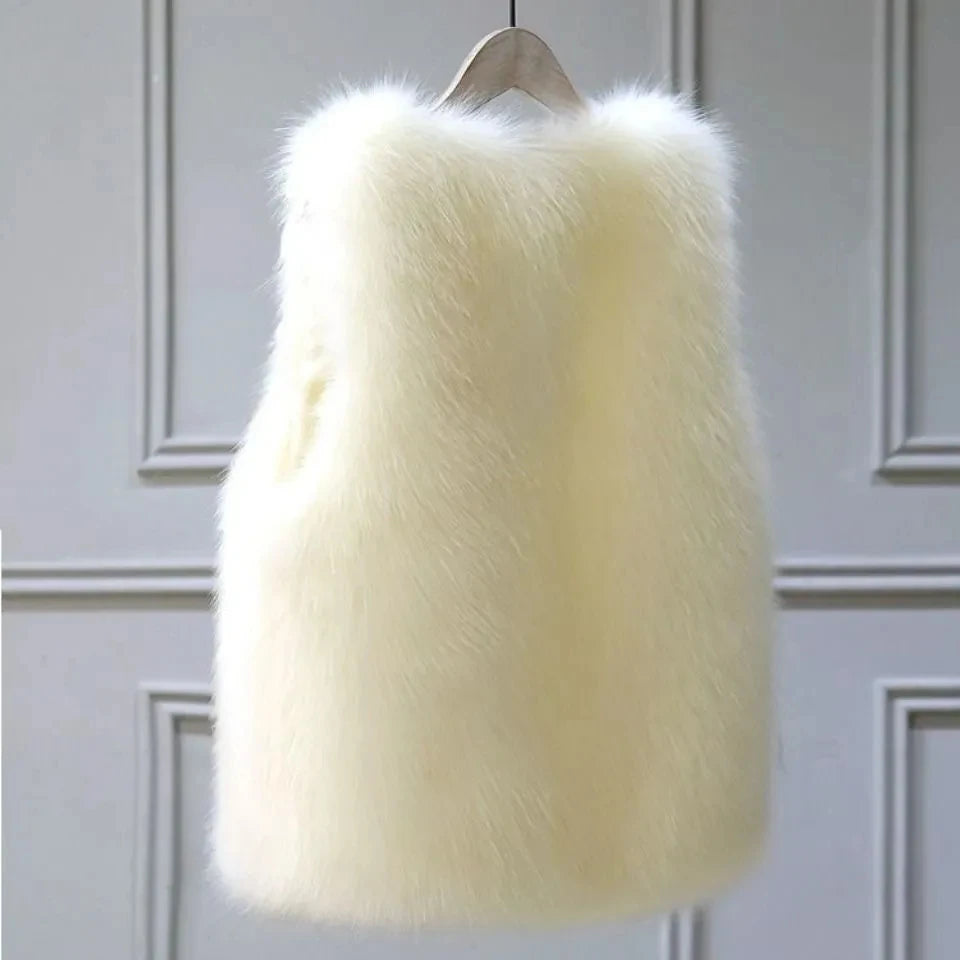 Womens Fur Vest New Female Waistcoat Faux Fox Fur Overcoat Winter Jackets