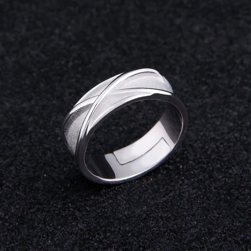 Elegant ring