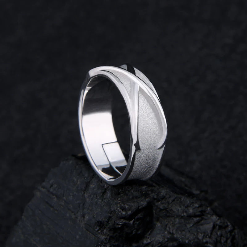 Elegant ring