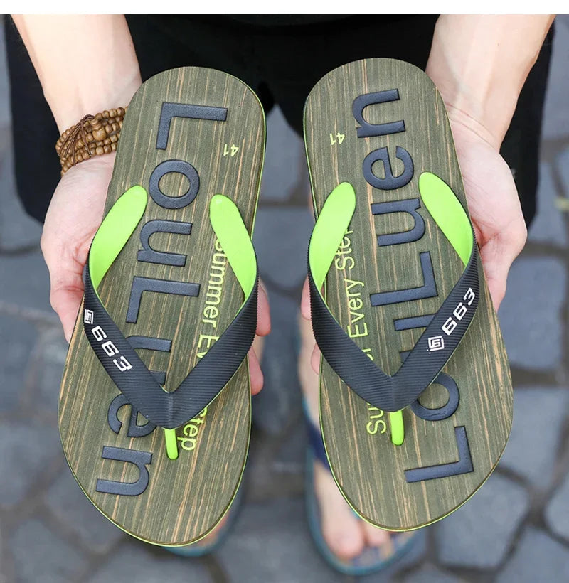 High Quality Brand Hot Sale Flip Flops Men Summer Beach Slippers Men Fashion Breathable Casual Men Flip Flops Summer Outdoor