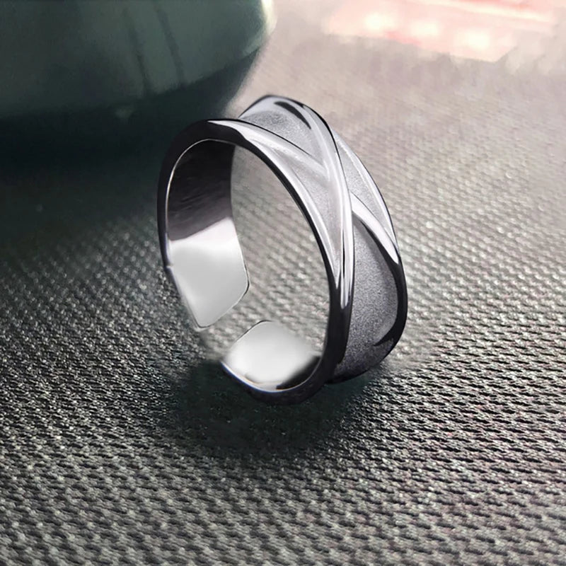 Elegant ring